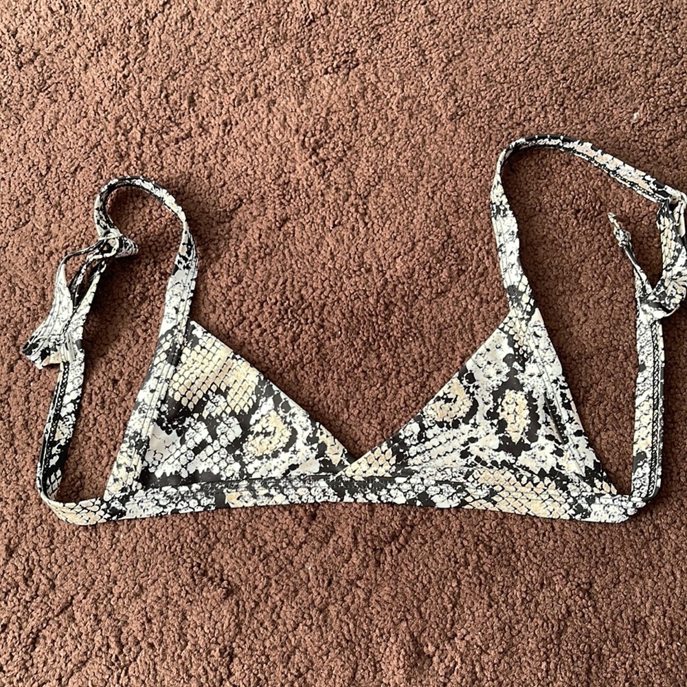 Triangle bathing suit top
